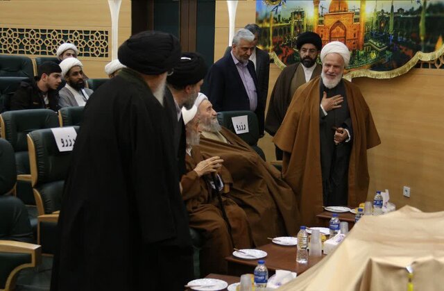 آیین رونمایی از سلسله احیاء آثار علماء لکهنو برگزار شد +تصاویر