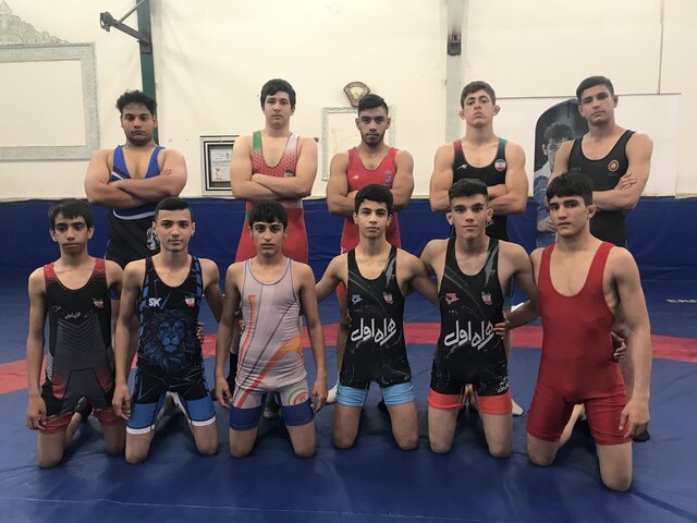 اعزام تیم کشتی آزاد نوجوانان قم به مسابقات قهرمانی کشور