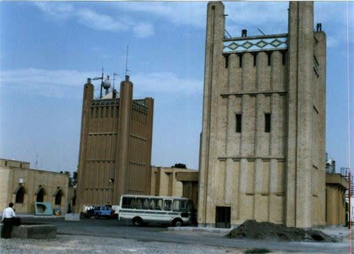 بزرگ‌ترین کارخانه ریسندگی قم با پانصد هزار تومان راه‌اندازی شد