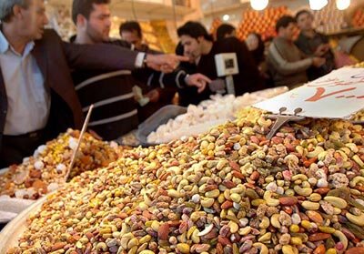 بازار آجیل و خشکبار افزایش بیش از ١٠٠ درصدی را در سال جاری تجربه کرد بازار آجیل و خشکبار افزایش بیش از ١٠٠ درصدی را در سال جاری تجربه کرد