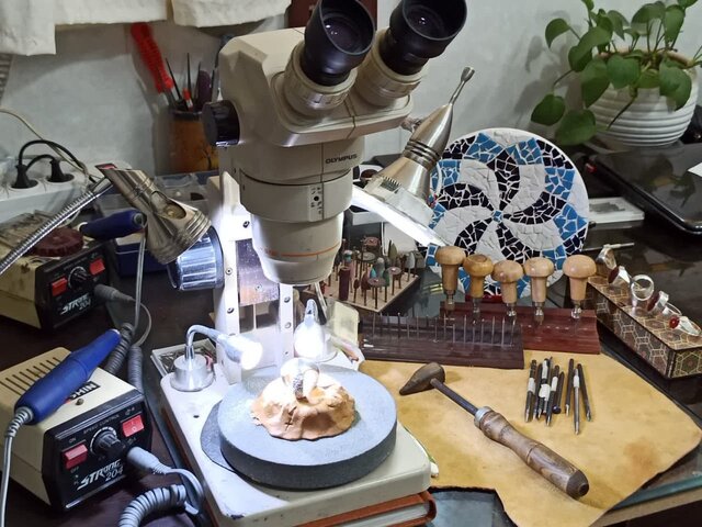 هنری که ماشین در آن دخیل نیست