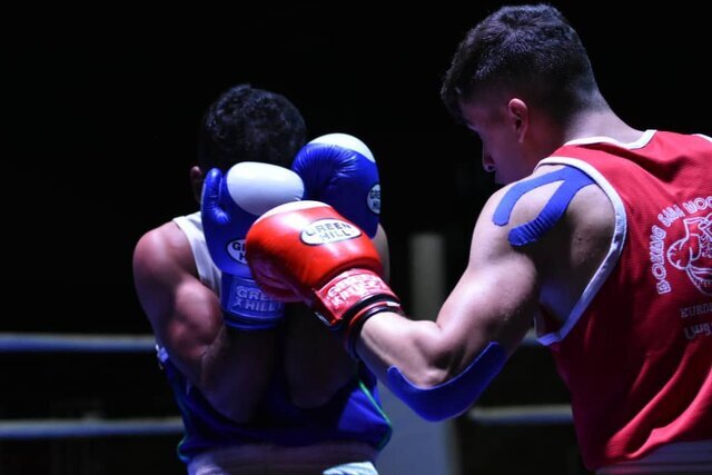 عکس تزیینی است ایلام، تیم اول مسابقات رشته بوکس قهرمانی استان