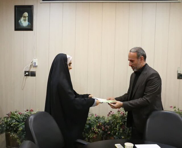 بازدید رئیس سازمان جهاد کشاورزی قم از ایسنا