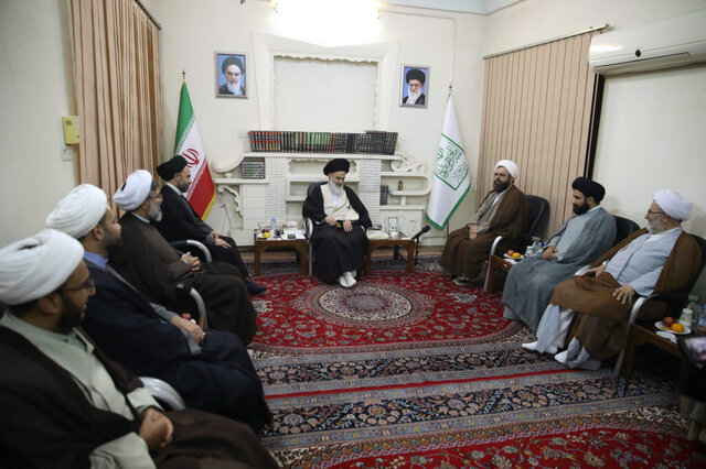 ایده تشکیل جمعی شامل روحانیون عضو شورای شهر قابل تقدیر است