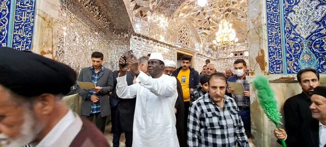 حضور مشاور ویژه رئیسجمهور سنگال در حرم حضرت معصومه (س)