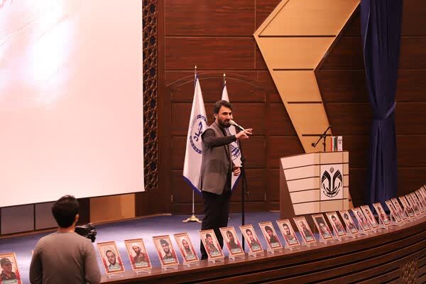 یادواره شهدای مدافع حرم استان قم برگزار شد + تصاویر