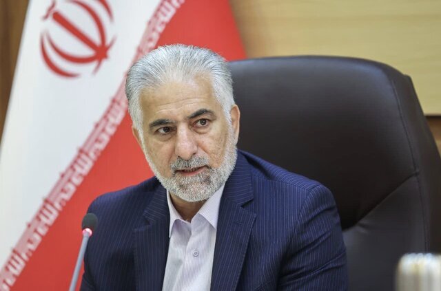 معافیت مالیاتی تولیدات زندانیان، به قانون دائمی تبدیل شود معافیت مالیاتی تولیدات زندانیان، به قانون دائمی تبدیل شود