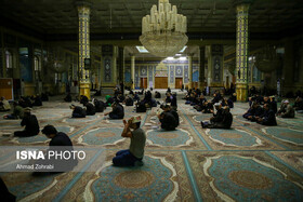 پیکر شهدای گمنام مهمان مراسم شب قدر در مسجد جمکران