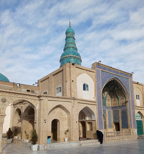 اوج تجلی هنر گچبری در بقاع متبرکه قم