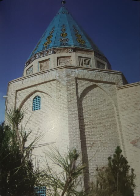 اوج تجلی هنر گچبری در بقاع متبرکه قم