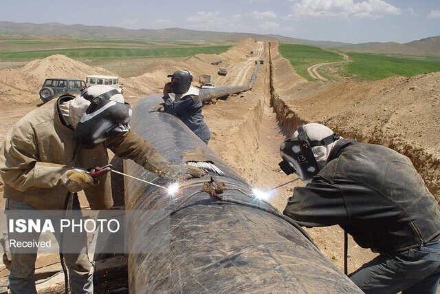 گازرسانی به شهرها و روستاهای سیستان و بلوچستان با قوت ادامه دارد گازرسانی به شهرها و روستاهای سیستان و بلوچستان با قوت ادامه دارد