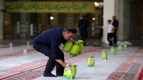 خدمت‌رسانی ‌۵۰۰ خادم حرم حضرت معصومه(س) در ماه مبارک رمضان