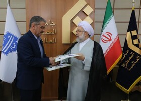 امضای تفاهم‌نامه همکاری میان جامعة المصطفی و دانشگاه ملی مهارت