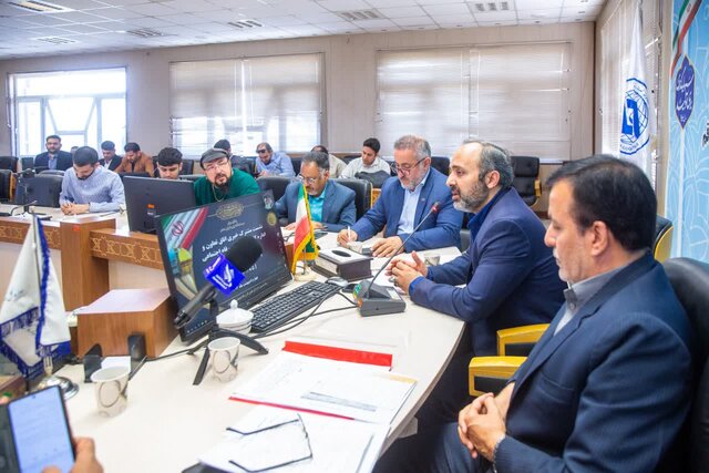 کارگران پیشران اقتصاد مقاومتی/ افزایش ۱۰۳ درصدی موقعیتهای شغلی در قم