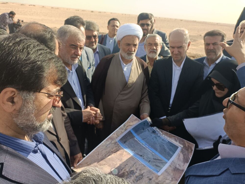 حل بحران گردوخاک استان، نیازمند عزم ملی است