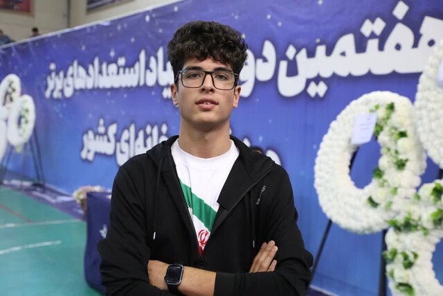 میلباز قمی مقام سوم المپیاد استعدادهای برتر کشور را کسب کرد