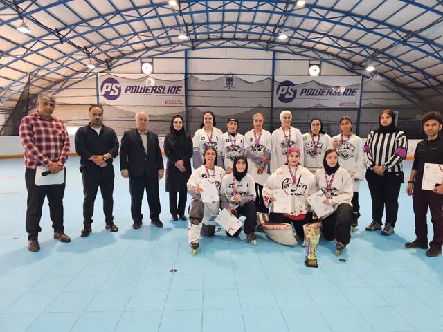 نایب قهرمانی تیم اینلاین هاکی بانوان قم در سطح کشور