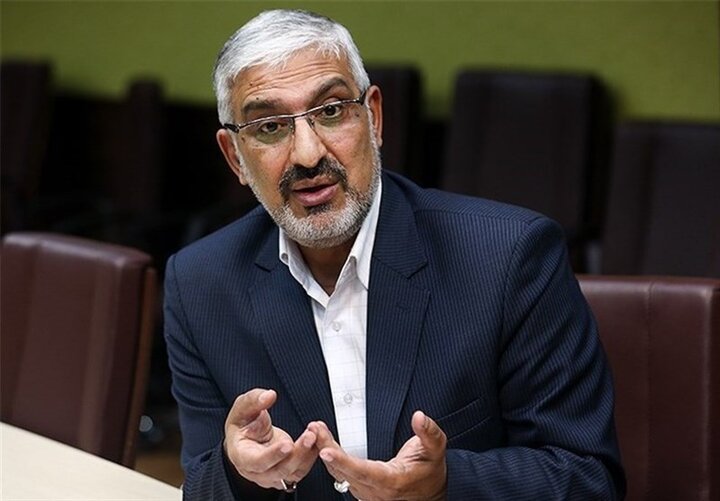 امید علی مسعودی رئیس دانشکده فرهنگ ارتباطات سوره جنگ امروز در ذهنها جریان دارد / پیروزی در روایت به اندازه میدان نظامی تعیینکننده است