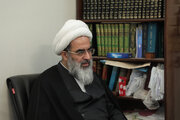 استاد حوزه علمیه: محور وقف باید حمایت از علم و دین باشد