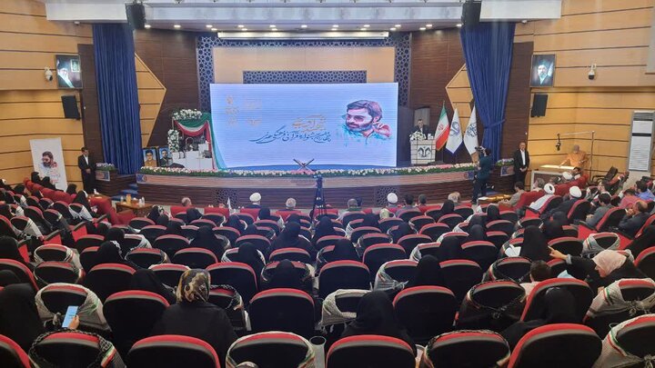 برگزیدگان چهارمین جشنواره قرآنی، فرهنگی و هنری شهید آوینی در دانشگاه قم تجلیل شدند