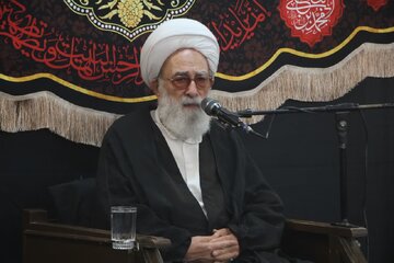 استاد حوزه علمیه: دنیاطلبی اصلی ترین دلیل انحراف خواص است