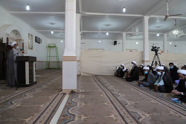 پیگیر حل مشکلات طلاب و روحانیون سیستان وبلوچستان هستیم