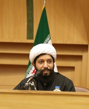 کار که اصحاب رسانه انجام می دهند امر به معروف و نهی از منکر است