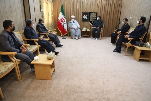 جنبه‌های معنوی و معرفتی در بین مداحان پررنگ شود