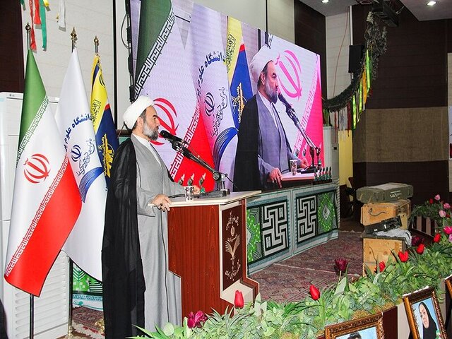 جامعه پرستاری و پزشکی نمونه‌های بارز ایثار و مقاومت هستند