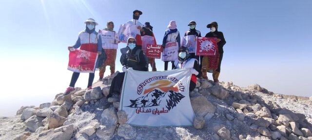 کمپین مبارزه با اعتیاد بر فراز تفتان تشکیل شد