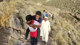 نجات کوهنورد مصدوم در کوهستان تفتان