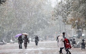 برف و باران استان را فرا می‌گیرد/ سمنانی‌ها 22بهمن را در زیر برف جشن می‌گیرند