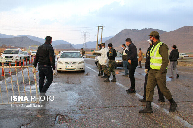 برگرداندن ۳۵۰۰ خودرو از ورودی‌های شهری استان سمنان