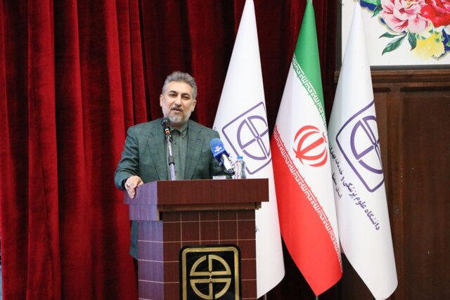 لزوم کاستن از حجم کاری کادر درمان با توجه به پیشگیری لزوم کاستن از حجم کاری کادر درمان با توجه به پیشگیری