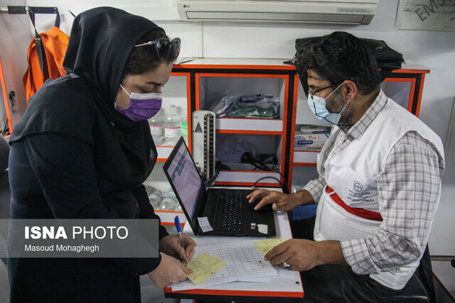 پایگاه سیار واکسیناسیون کرونا - سمنان