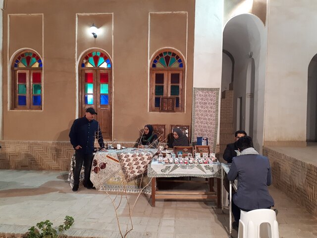 شبنشینی سه گانه در آستانه شب چله در عمارت تاریخی لطفی دامغان شبنشینی سه گانه در آستانه شب چله در عمارت تاریخی لطفی دامغان