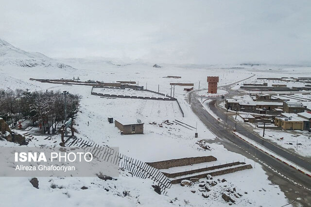 بارش برف زمستانی در روستای نردین بخش کالپوش
