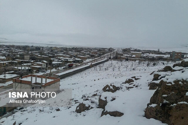 بارش برف زمستانی در روستای نردین بخش کالپوش