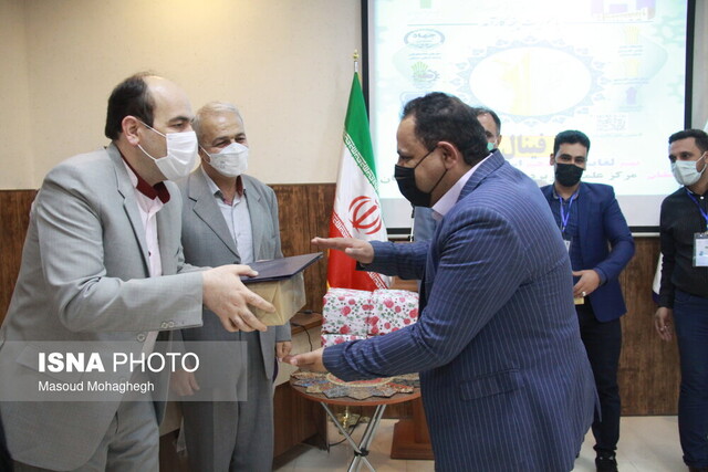 قهرمانی علمی کاربردی روستا در مسابقات مناظره دانشجویان استان سمنان 