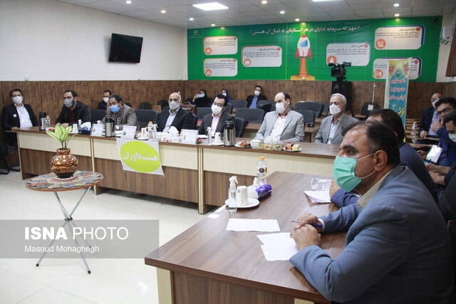 قهرمانی علمی کاربردی روستا در مسابقات مناظره دانشجویان استان سمنان 