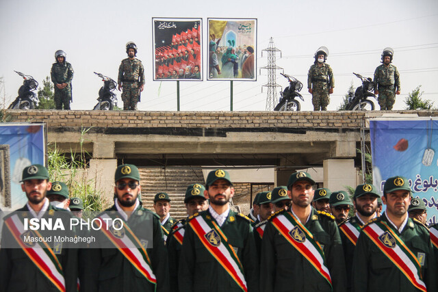 صبحگاه مشترک نیروهای مسلح استان سمنان با حضور امیر پوردستان