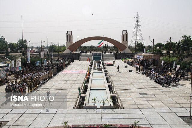 صبحگاه مشترک نیروهای مسلح در استان سمنان