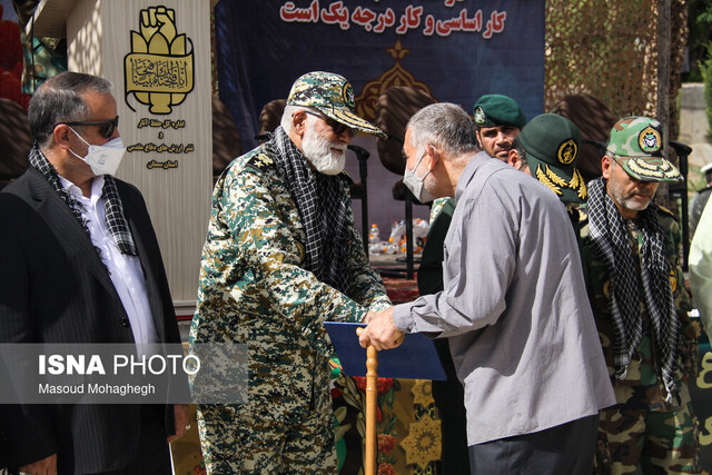صبحگاه مشترک نیروهای مسلح استان سمنان با حضور امیر پوردستان