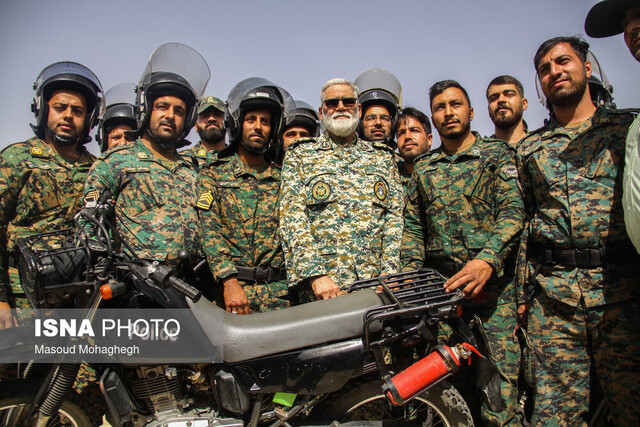 صبحگاه مشترک نیروهای مسلح استان سمنان با حضور امیر پوردستان