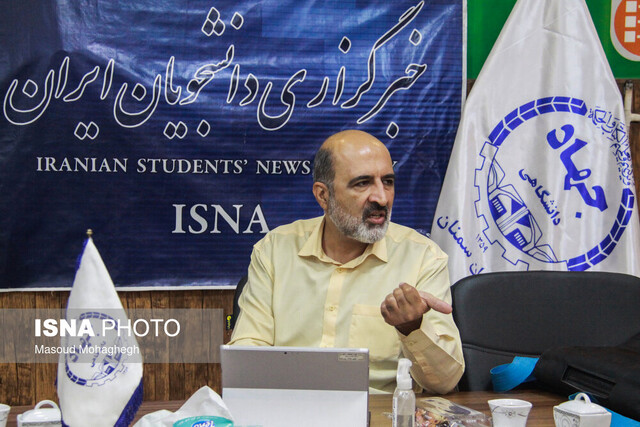 سوق دادن دانشجویان مستعد به حل مسائل به مدد هستههای نخبگانی مسئلهمحور