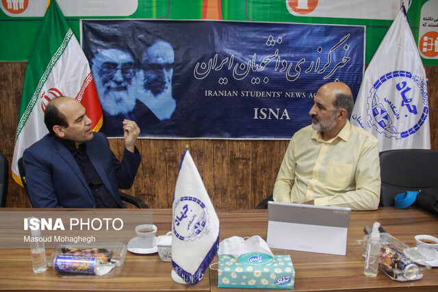 سوق دادن دانشجویان مستعد به حل مسائل به مدد هستههای نخبگانی مسئلهمحور