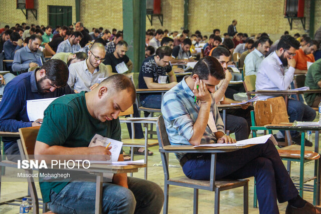 رقابت ۲۰۷۵ نفر در آزمون استخدامی دستگاههای اجرایی استان سمنان