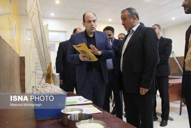 بازدید استاندار سمنان از جهاددانشگاهی استان