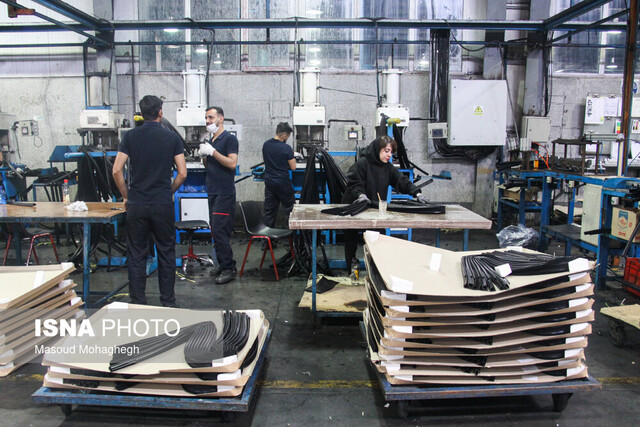 تکیه بر توان داخلی و دانش بومی رمز موفقیت ما بود/ کمبود آب مهمترین مشکل برای توسعه صنایع