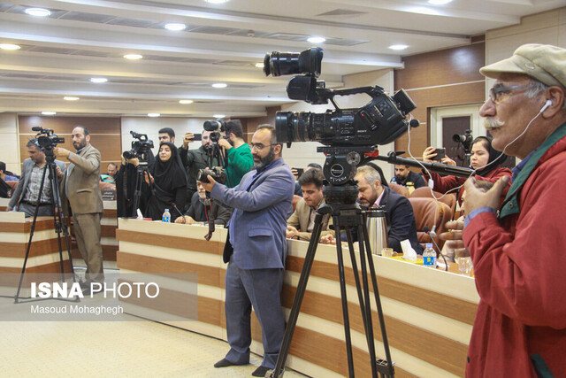 جام رسانه ای امید-سمنان تحریمها را شکستیم/ واحدی که مشتریانش در صف انتظار مینشینند!